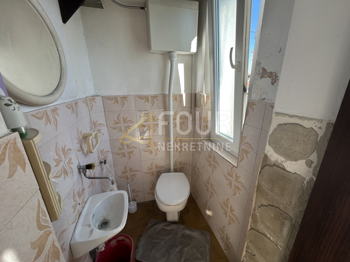 Centar, Pula, 114,50m2