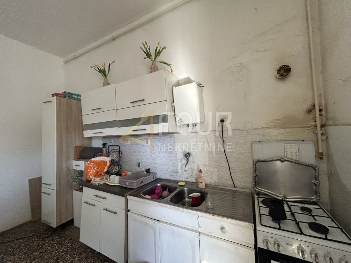 Centar, Pula, 114,50m2