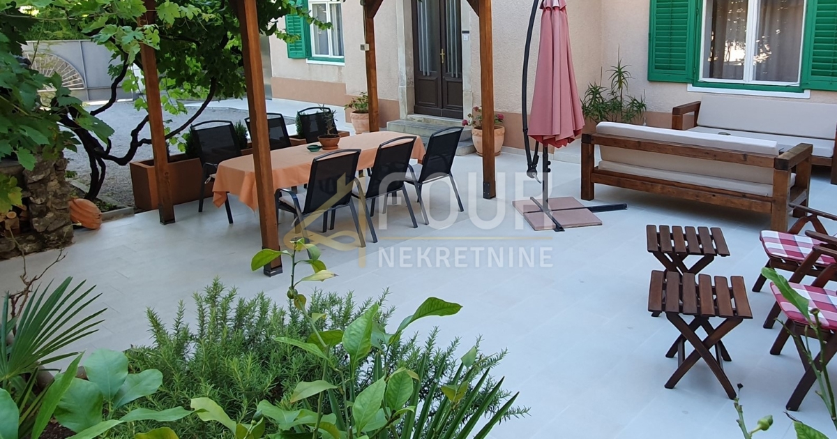 Opatija - Centar, Opatija, 205,46m2