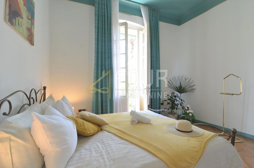 Opatija - Centar, Opatija, 205,46m2