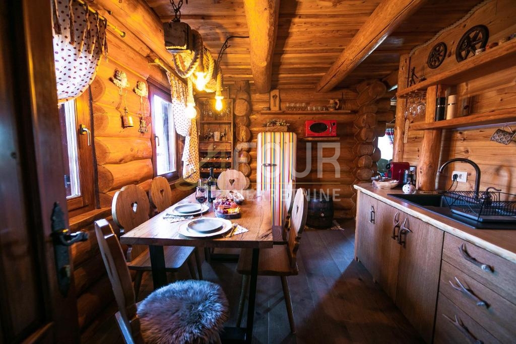 Gorski Kotar, Ravna Gora – dintorni, proprietà di lusso