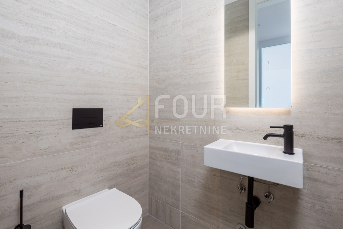 Opatija - Centar, Opatija, 97,67m2