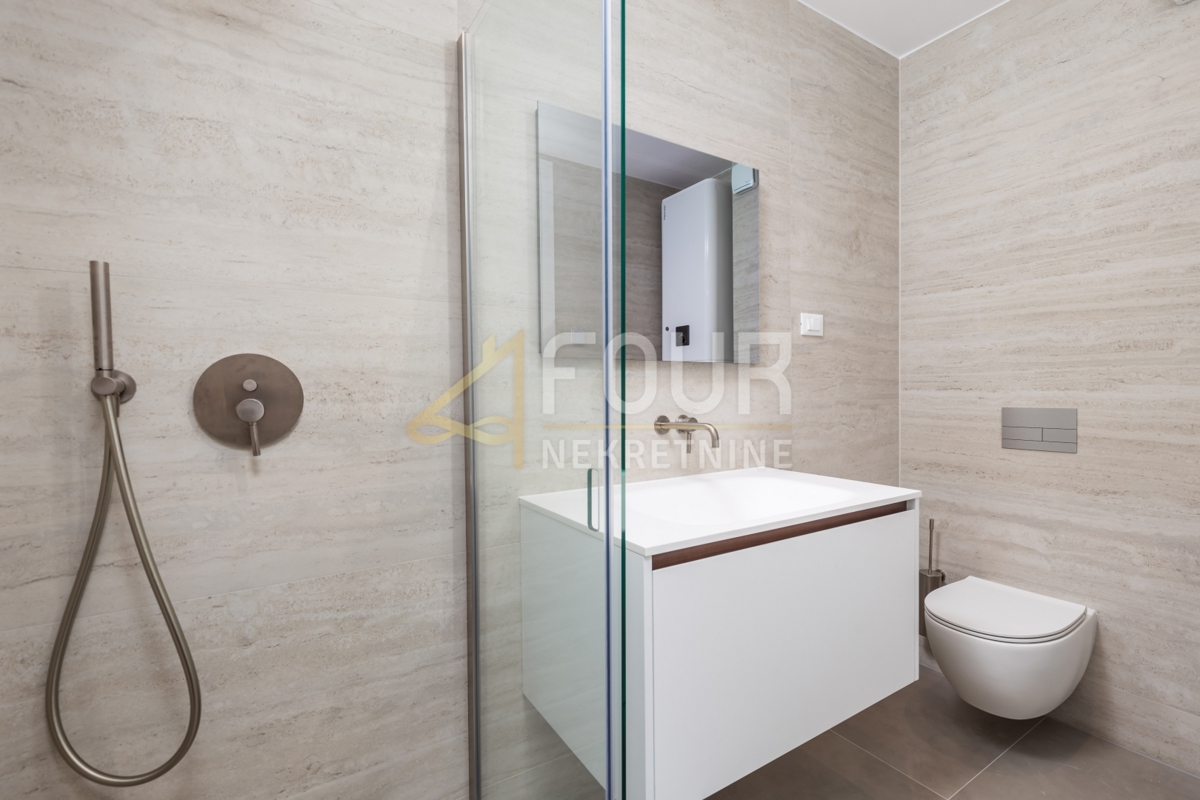 Opatija - Centar, Opatija, 97,67m2