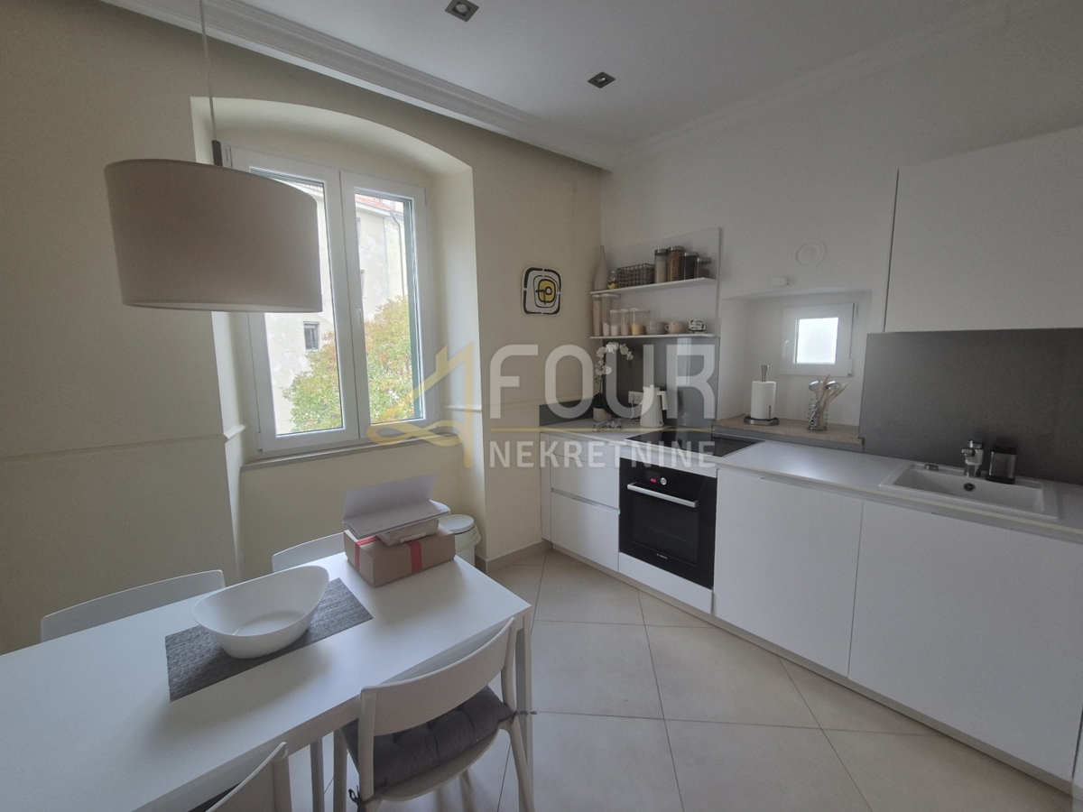 Centar, Rijeka, 77,64m2