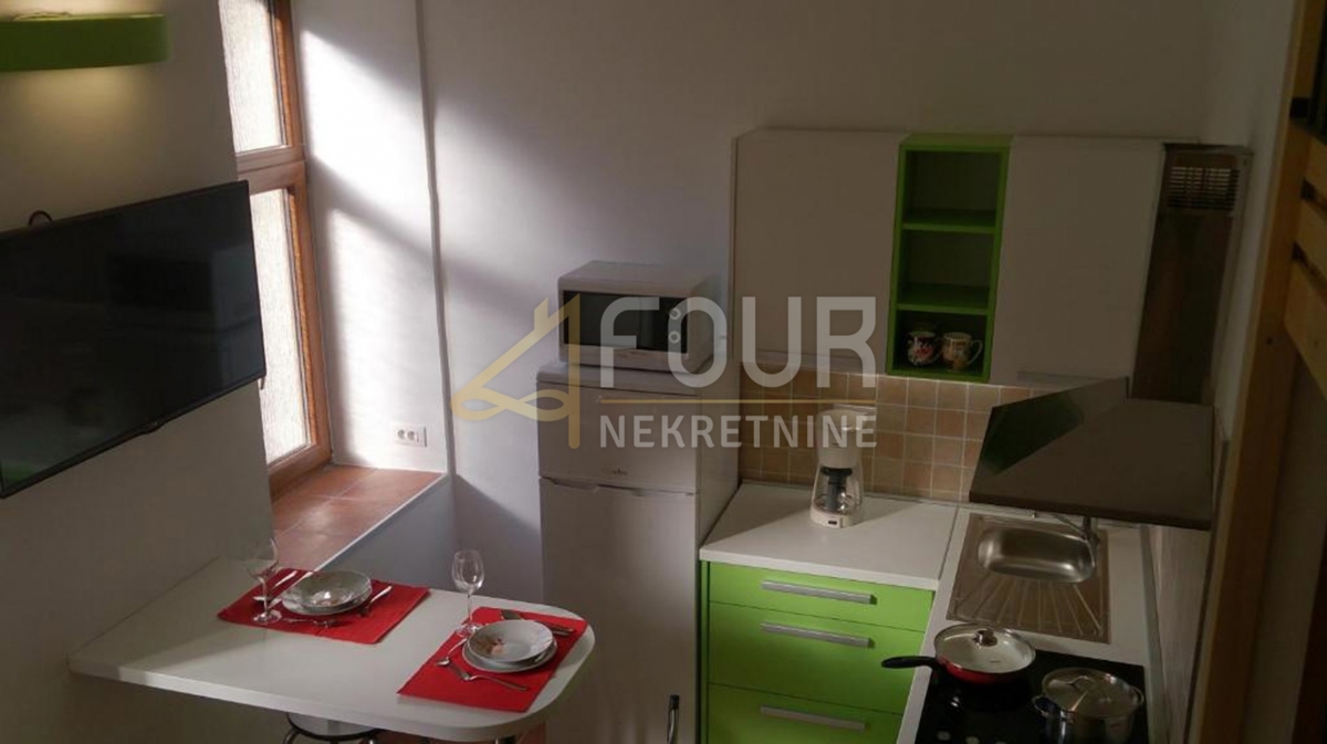 Sušak, Rijeka, 19m2