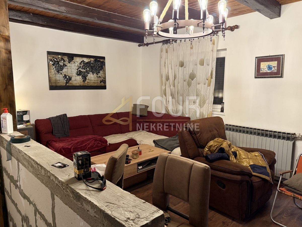 Gerovo, Čabar, 128m2