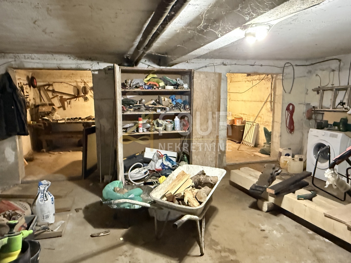 Gerovo, Čabar, 128m2