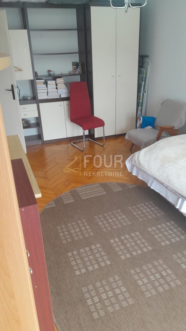 Zagabria, Pešćenica - Žitnjak, 2 camere da letto, balcone