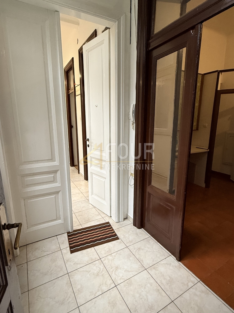 Fiume, Brajda, 5 piano, 120,25m2, balcone