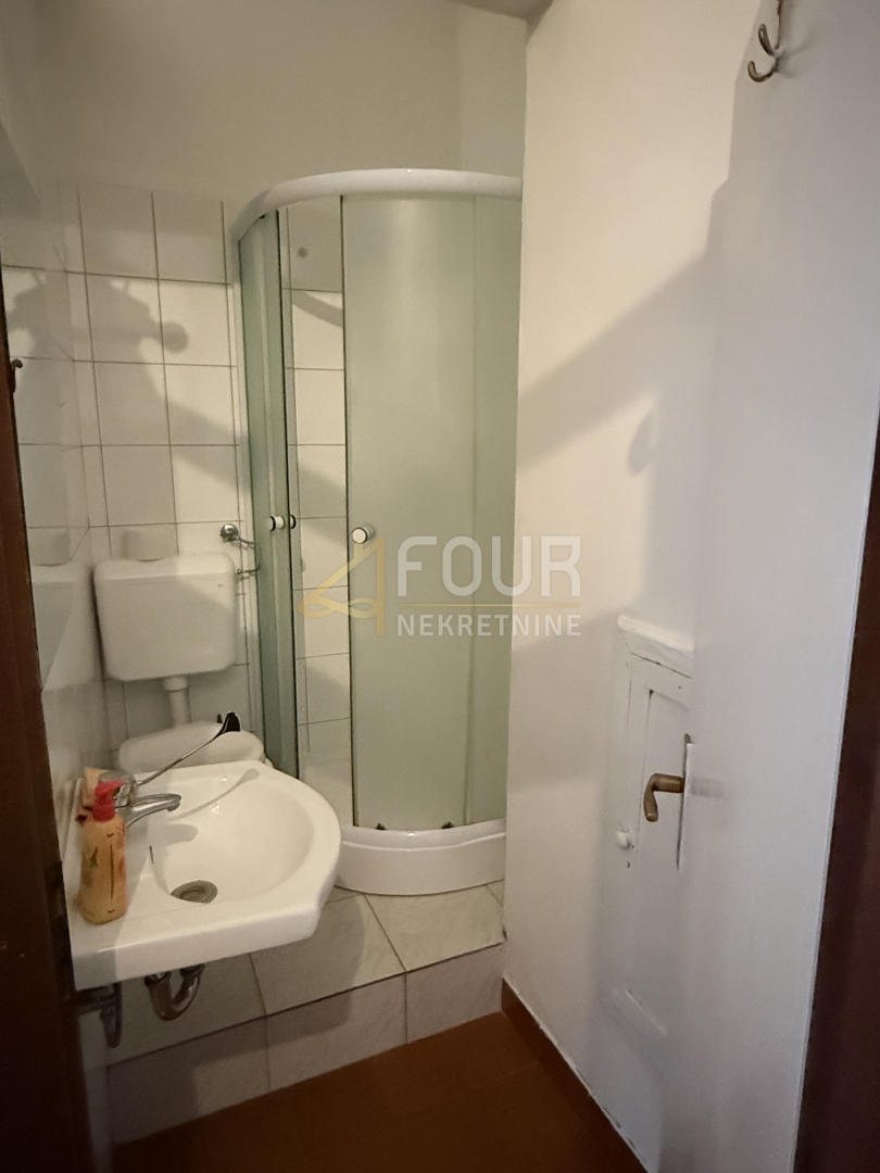 Fiume, Brajda, 5 piano, 120,25m2, balcone