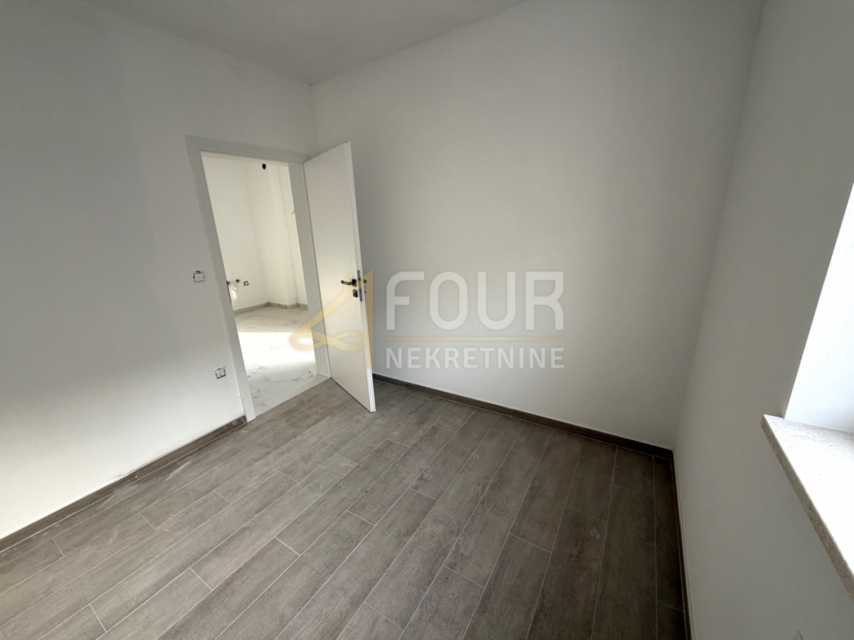 Istria, Pola, 2s+db, 51,50m2, loggia