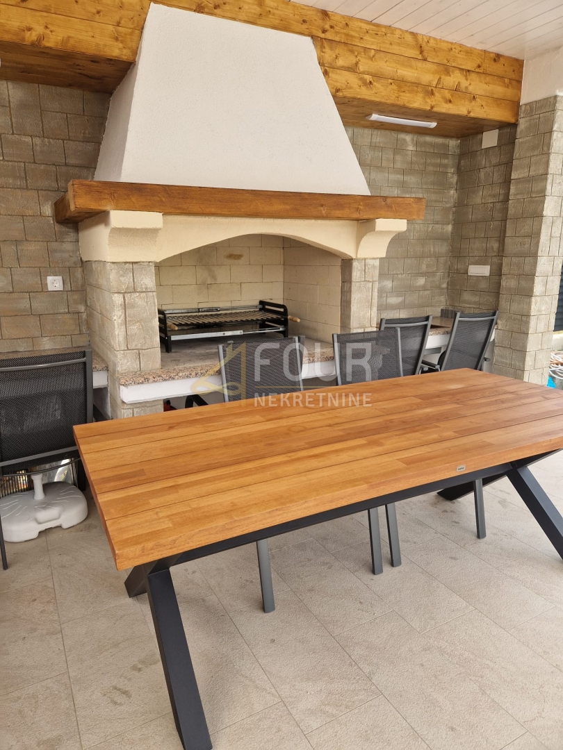 Banjol, Rab, 92,19m2