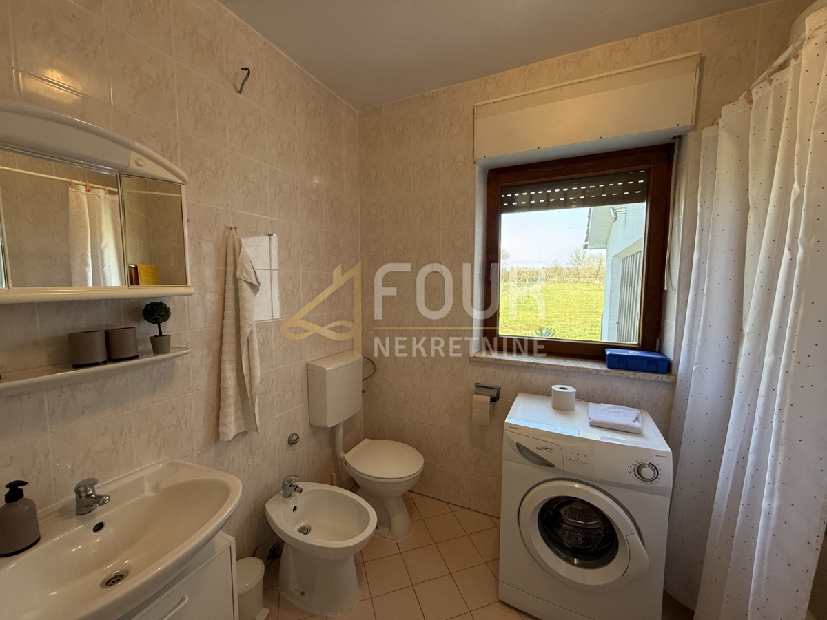 Istria, Marčana - zona circostante, casa indipendente con grande cortile