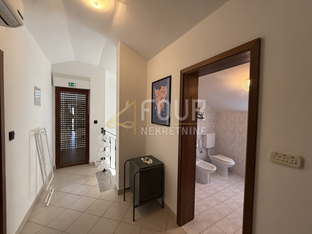 Istria, Marčana - zona circostante, casa indipendente con grande cortile