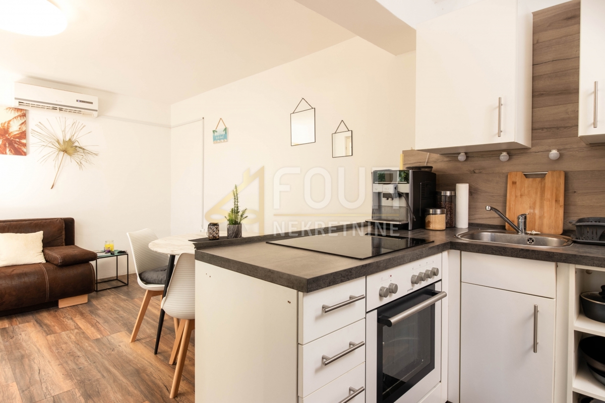 Jadranovo, Crikvenica, 40m2