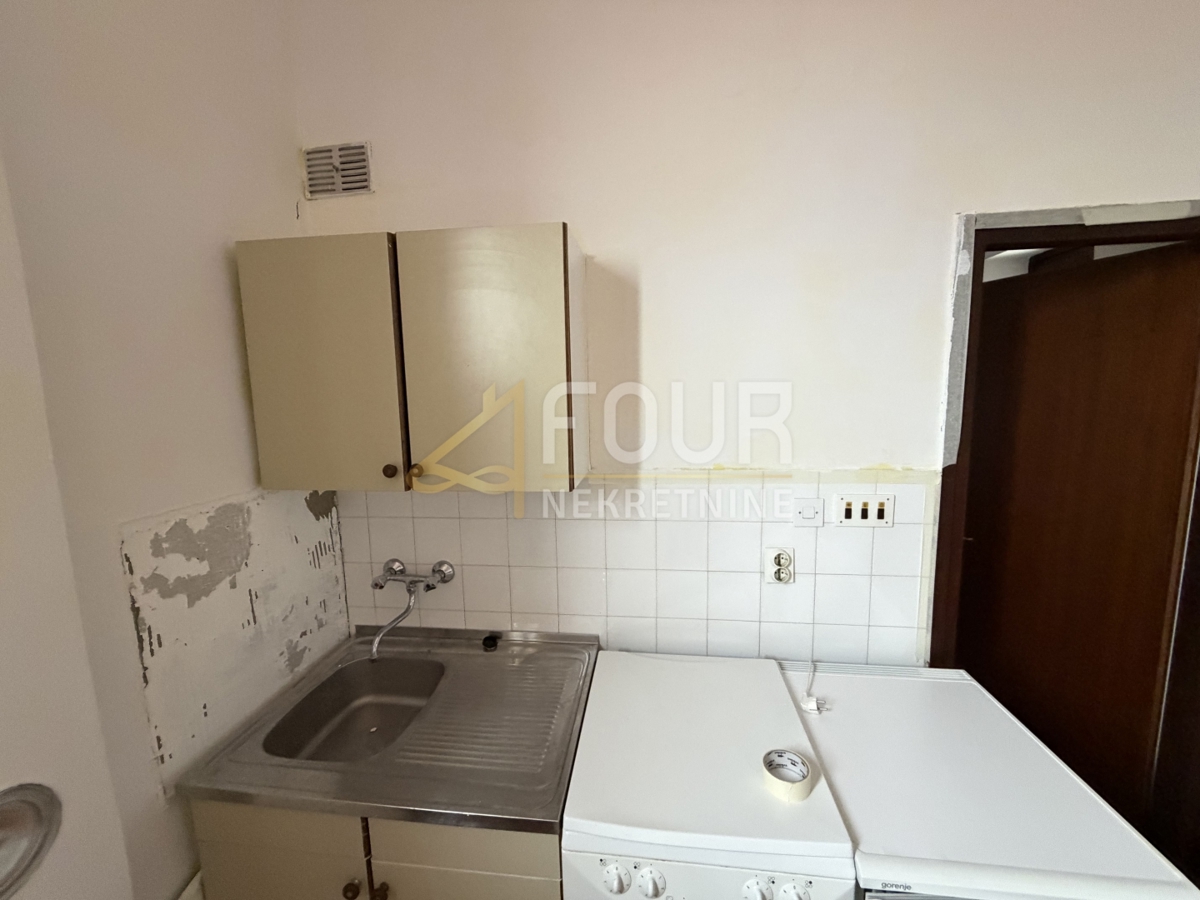 Istria, Barbariga, monolocale, 21m2, terrazza