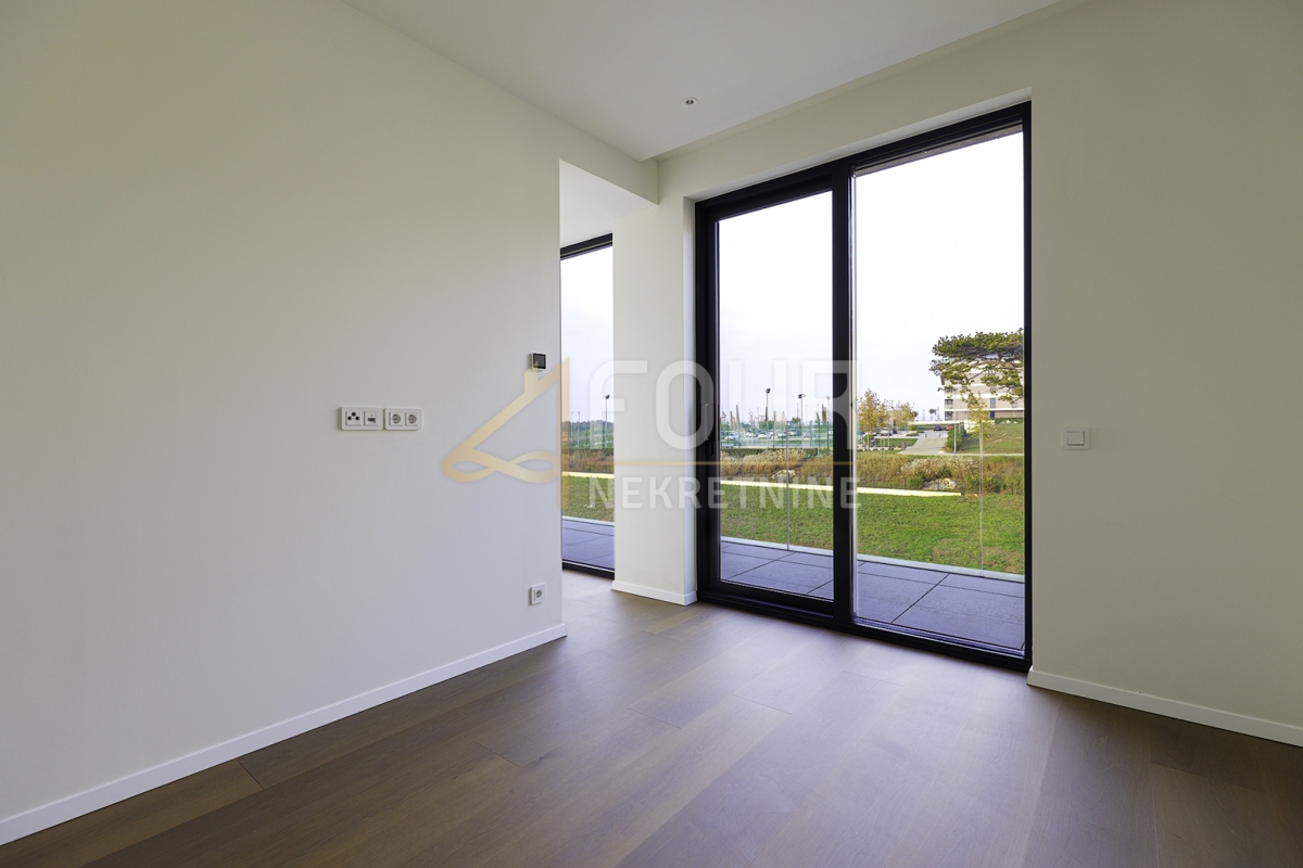 Istria, Umago - zona circostante, appartamento - resort di lusso, prima fila sul mare