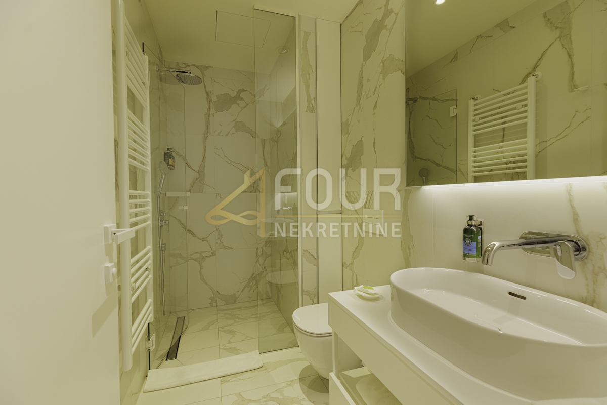 Istria, Umago - zona circostante, appartamento - resort di lusso, prima fila sul mare