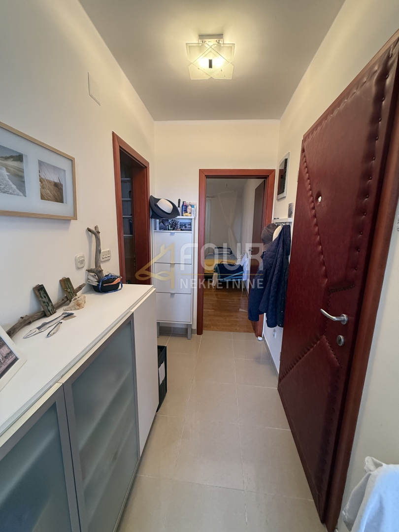 Isola di Krk, Šilo, monolocale più soggiorno, 45m2, balcone, vista mare