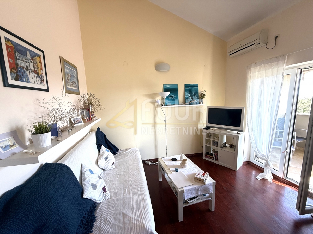 Isola di Krk, Šilo, monolocale più soggiorno, 45m2, balcone, vista mare
