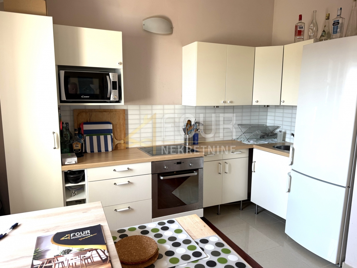 Isola di Krk, Šilo, monolocale più soggiorno, 45m2, balcone, vista mare