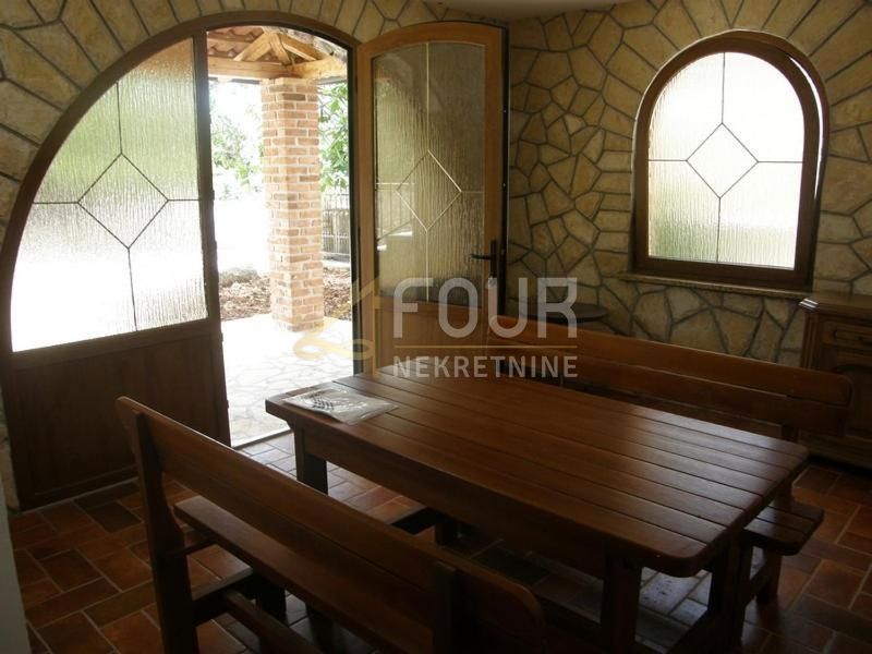 Malinska, Malinska-Dubašnica, 150m2