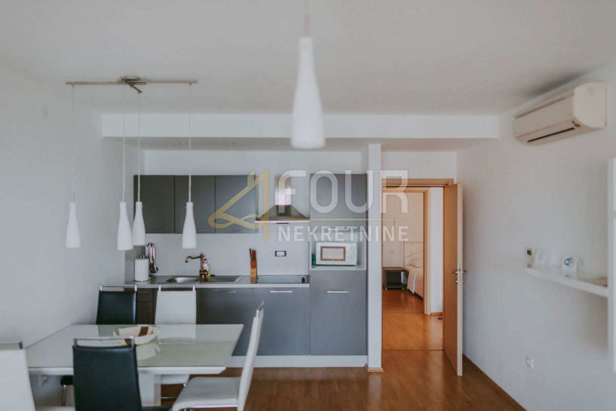 Stara Baška, Punat, 110m2