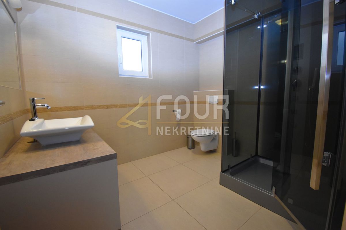 Stara Baška, Punat, 110m2