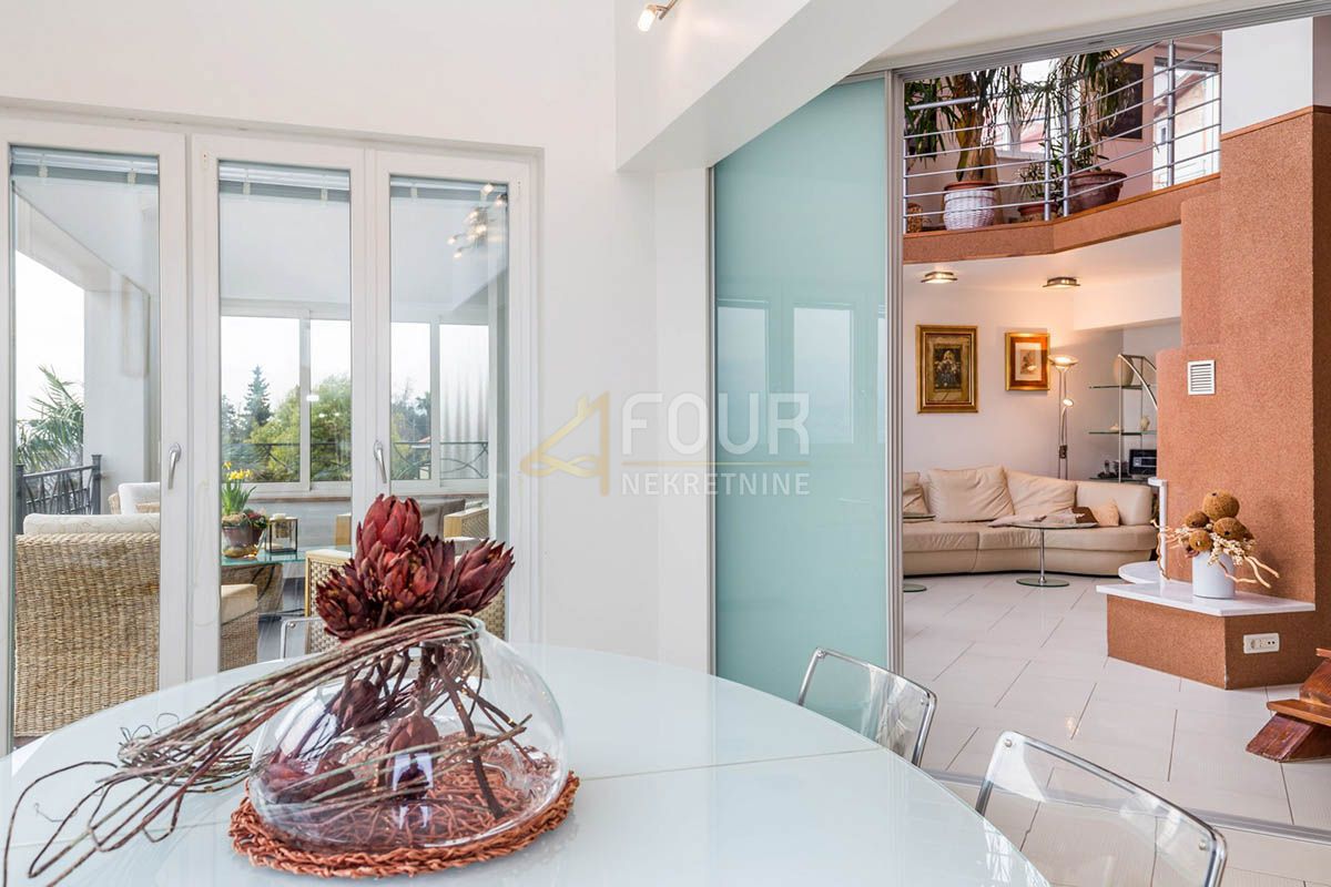 Opatija - Centar, Opatija, 202m2