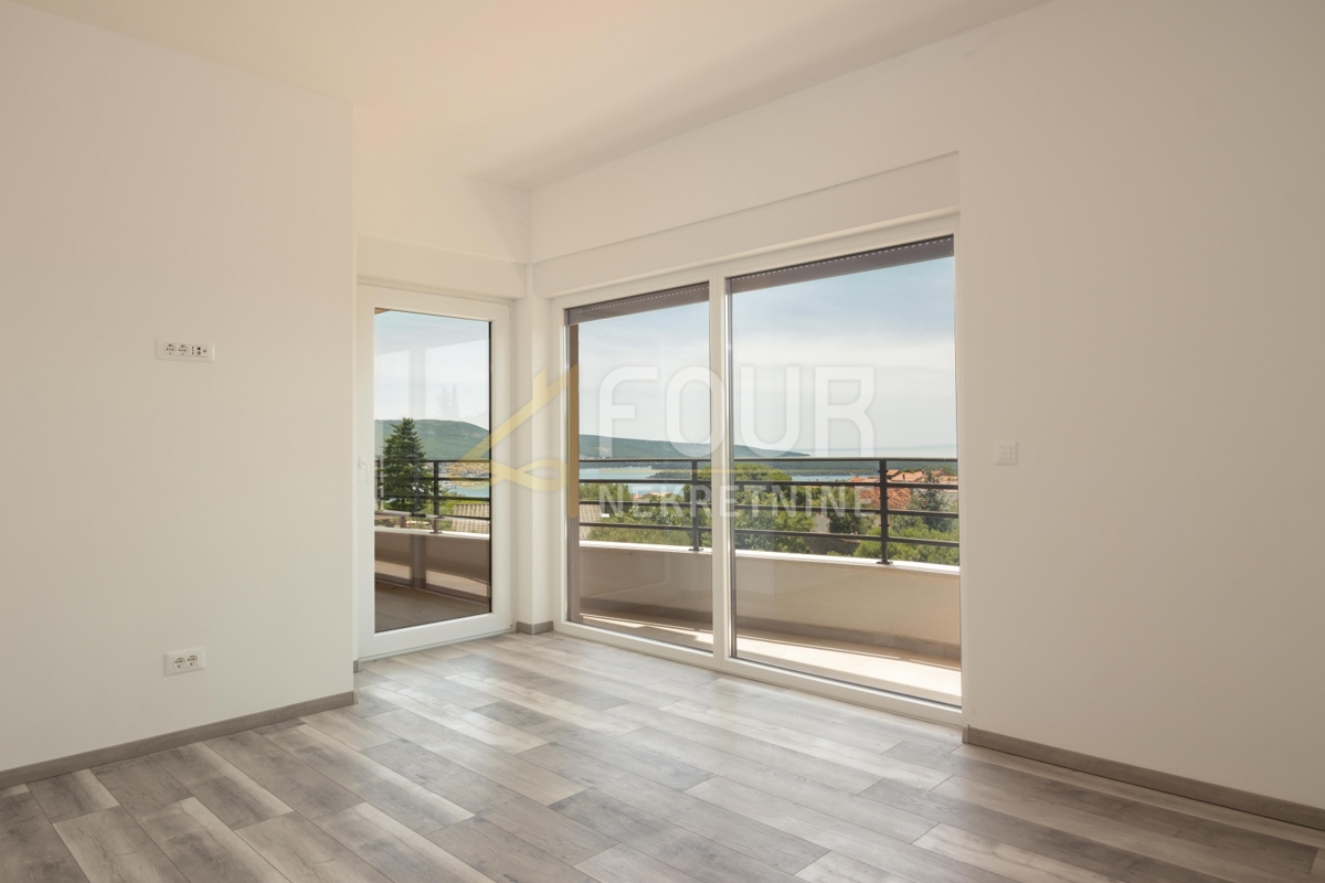 Kornić, Krk, 250m2