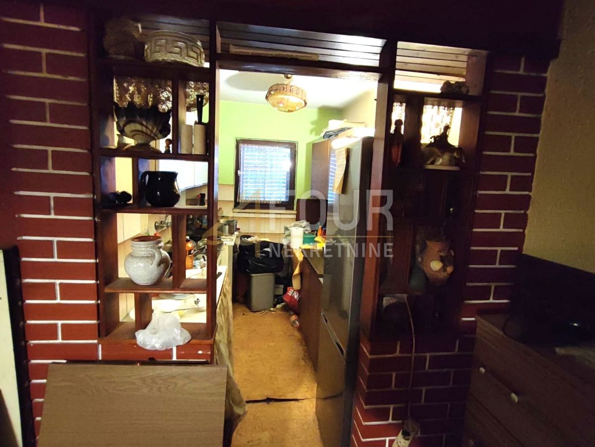 Boljun, Lupoglav, 87m2