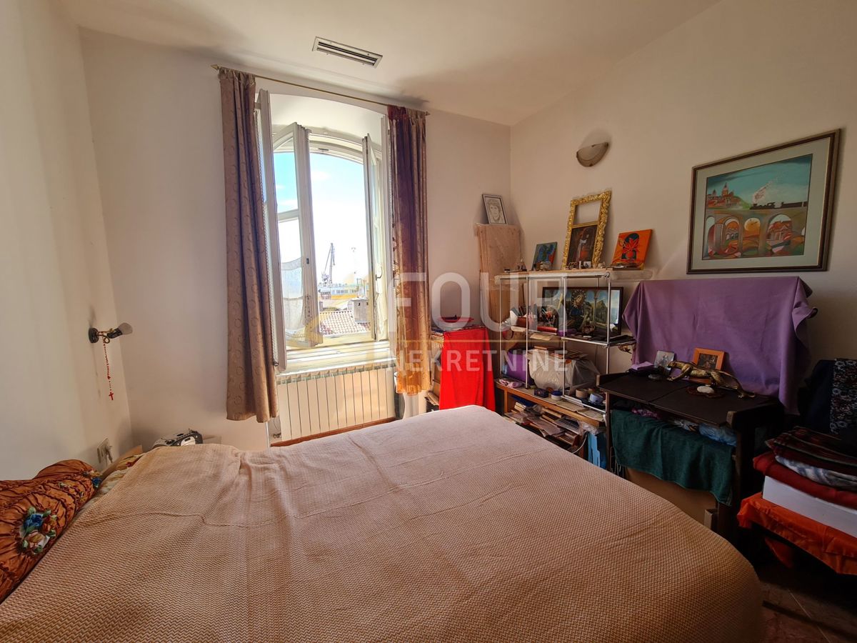 Centar, Rijeka, 72,10m2