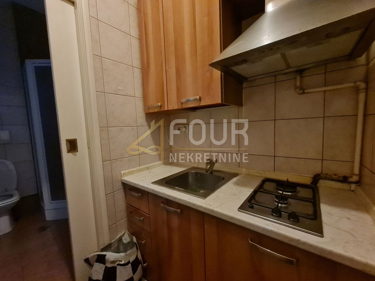 Centar, Rijeka, 72,10m2