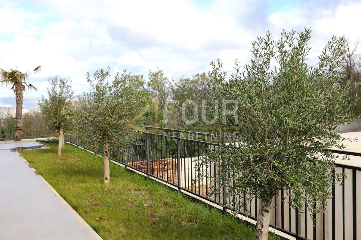 Šmrika, Kraljevica, 145m2