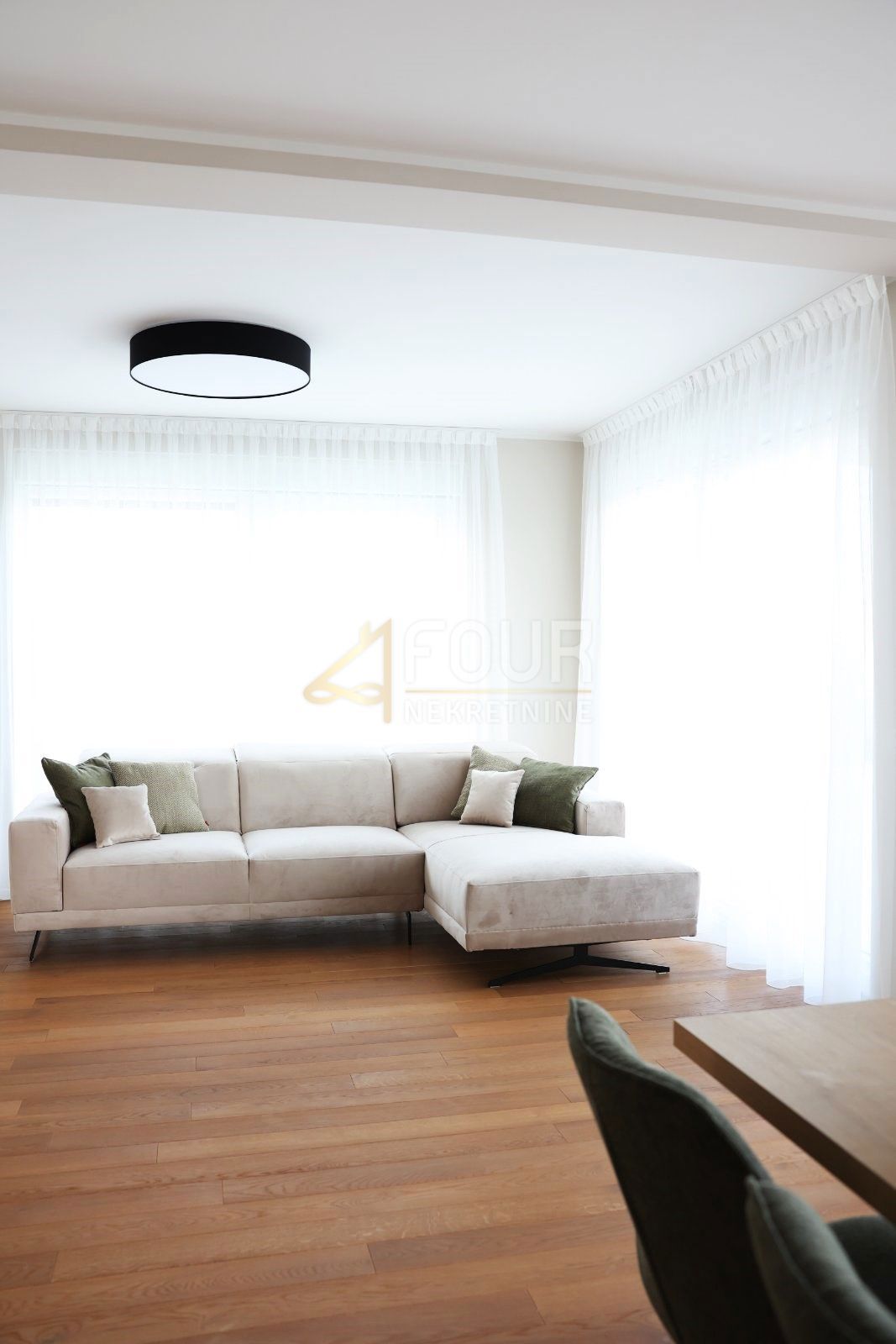 Šmrika, Kraljevica, 145m2