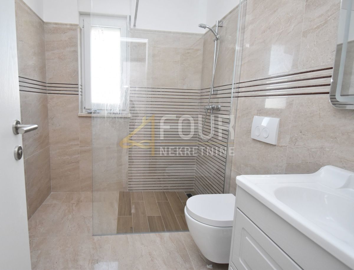 Njivice, Omišalj, 64,31m2