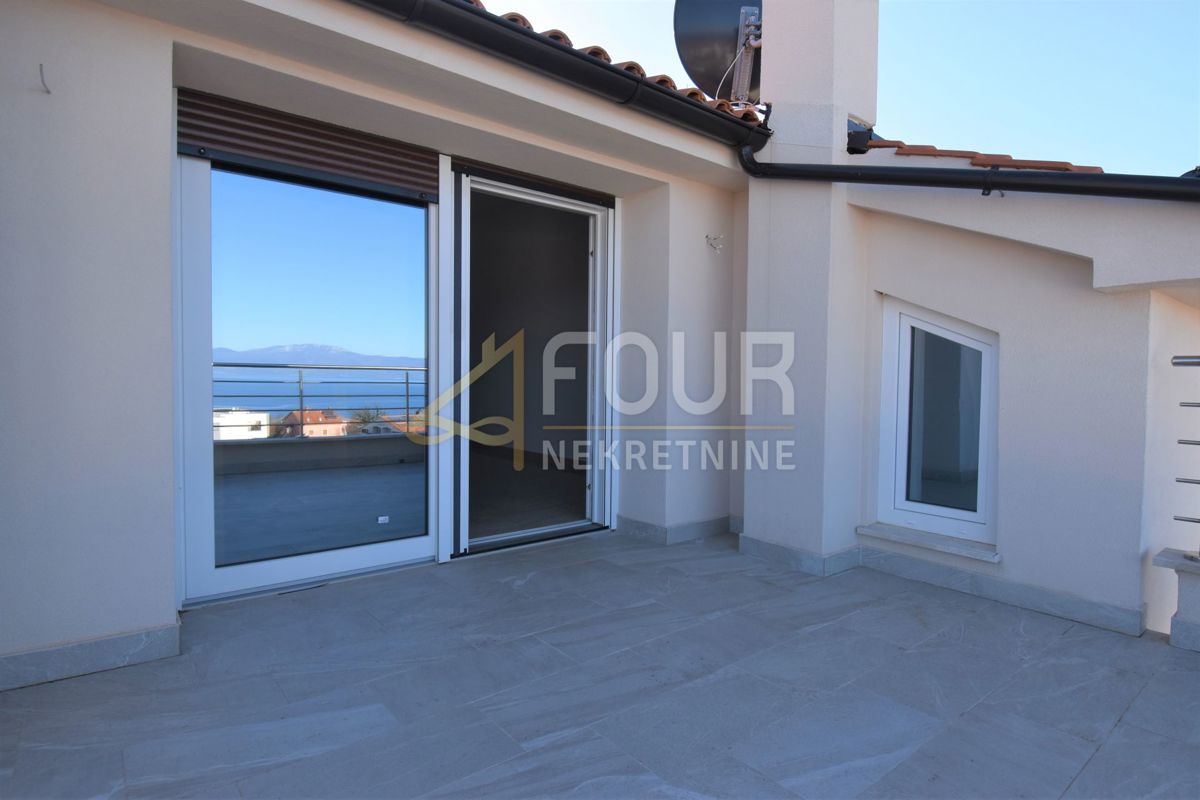 Njivice, Omišalj, 64,31m2