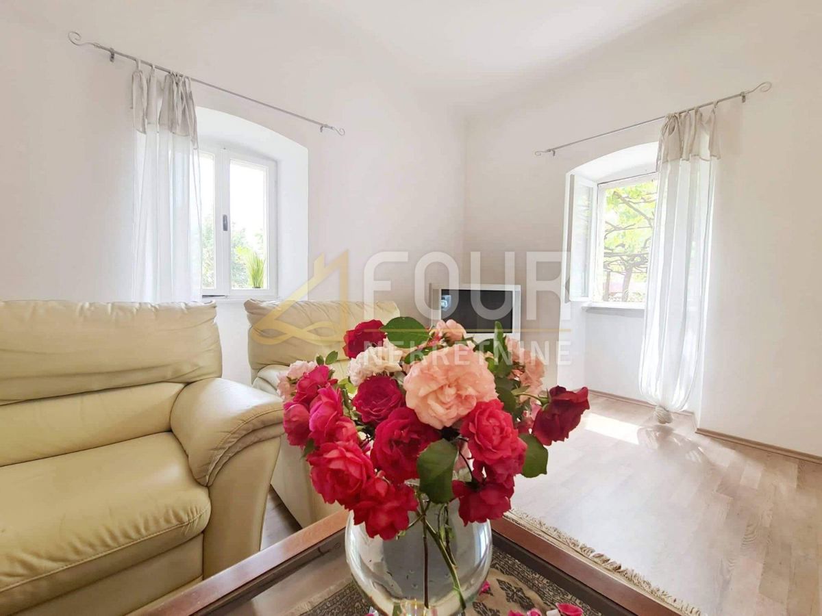 Nedešćina, Sveta Nedelja, 110m2