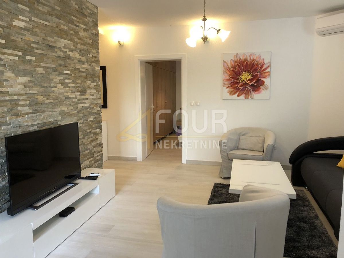 Opatija - Centar, Opatija, 465m2