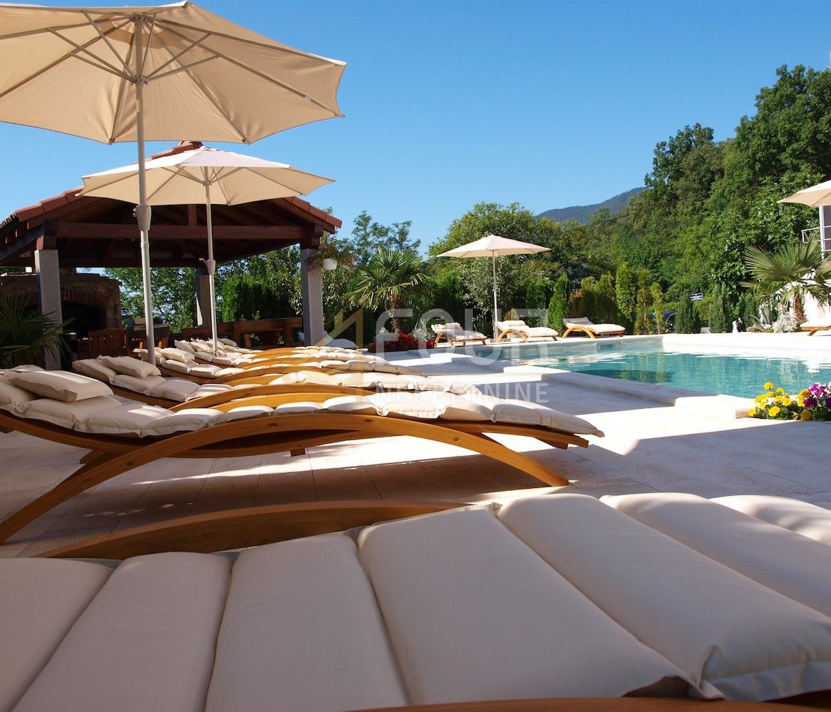 Opatija - Centar, Opatija, 465m2