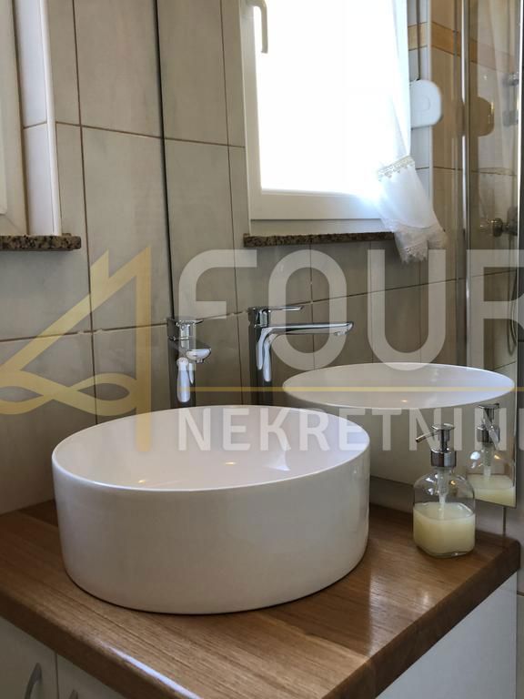 Opatija - Centar, Opatija, 465m2