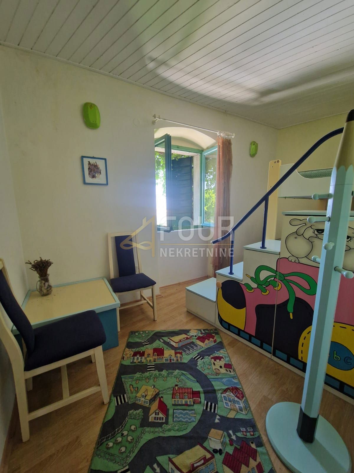 Nerežišća, 200m2