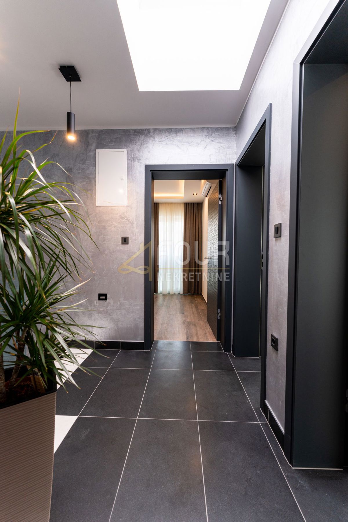 Novi Vinodolski, 391,72m2