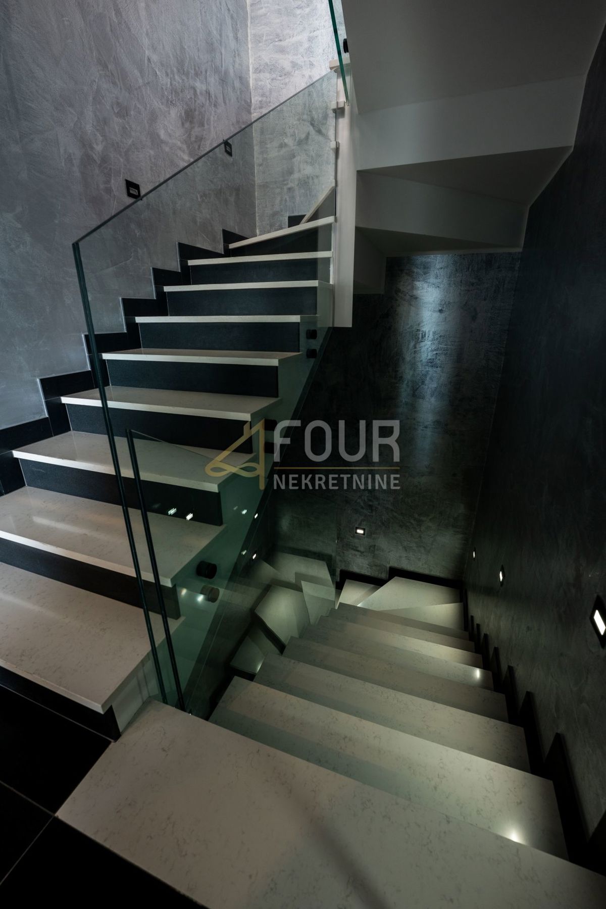 Novi Vinodolski, 391,72m2