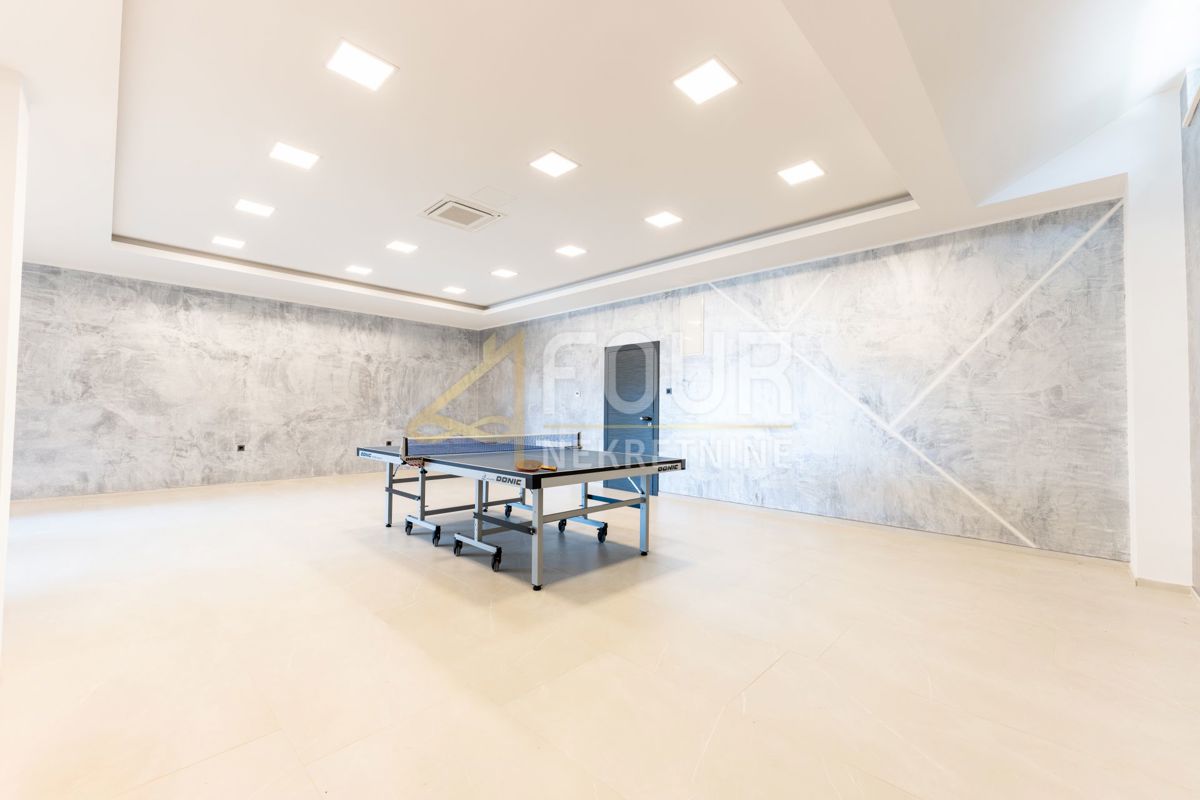 Novi Vinodolski, 391,72m2