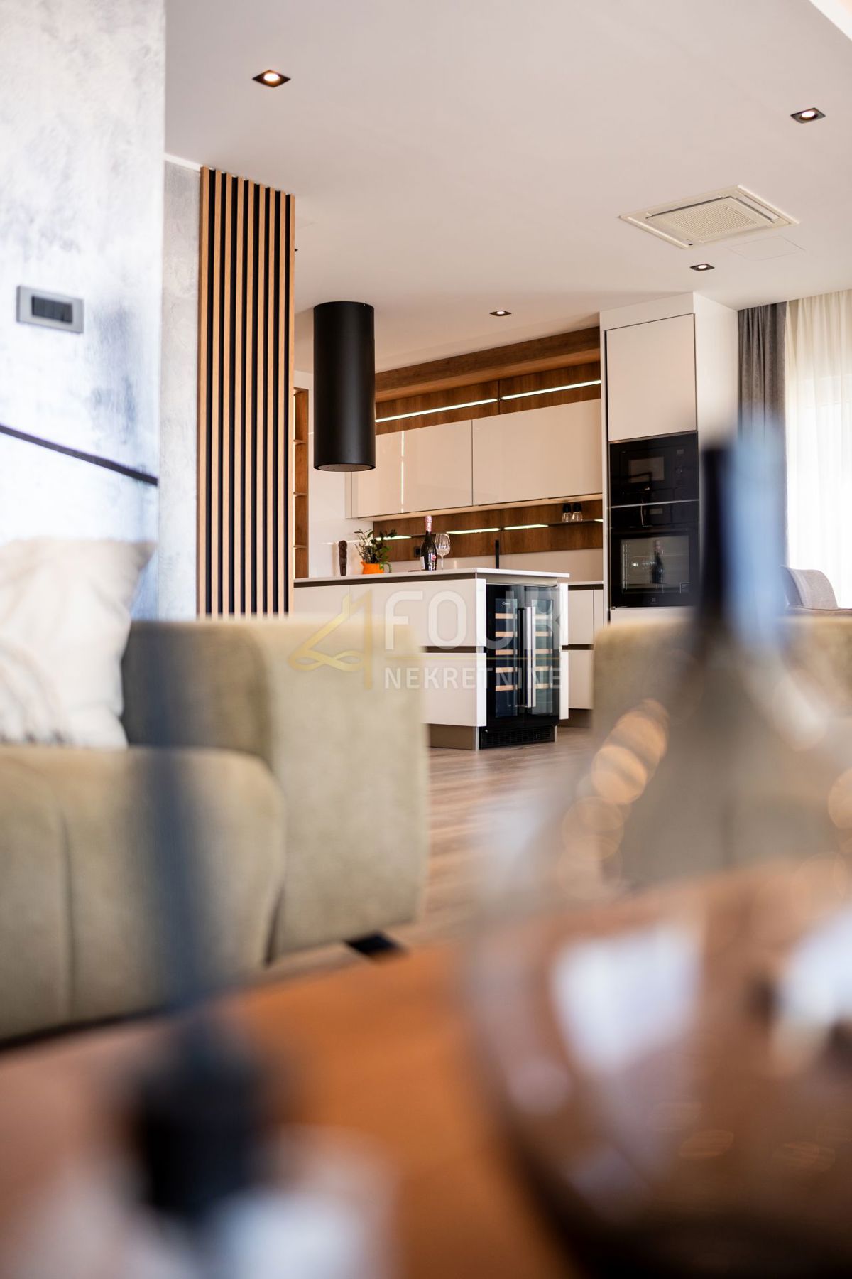 Novi Vinodolski, 391,72m2