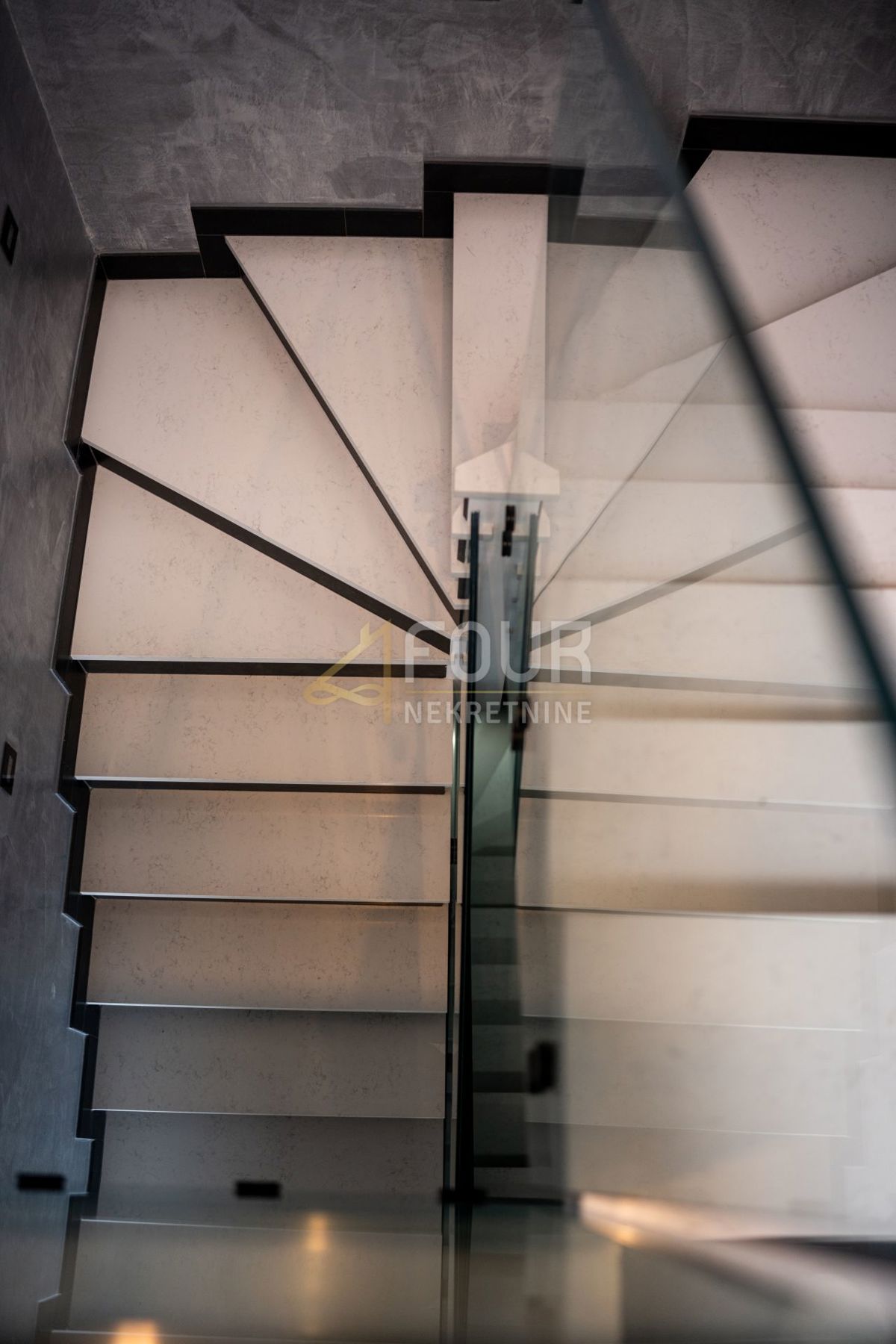 Novi Vinodolski, 391,72m2