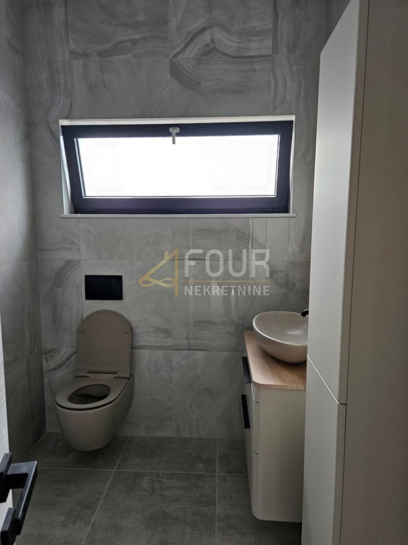 Svetvinčenat, 106m2