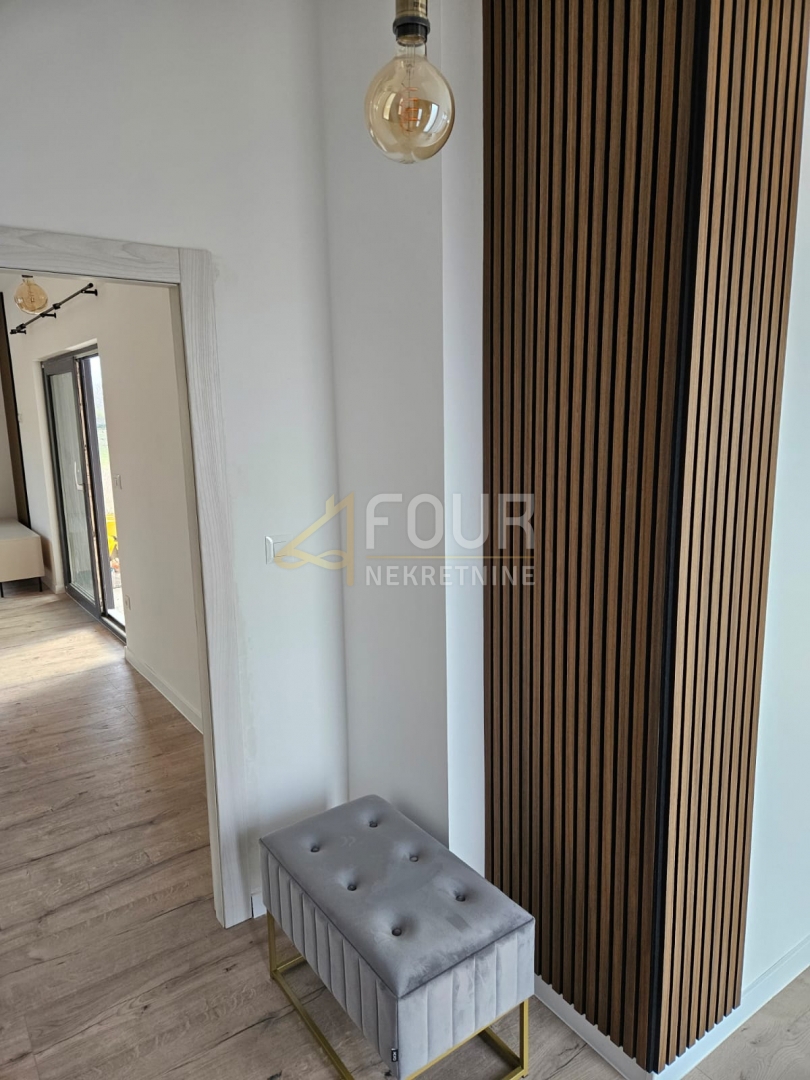 Svetvinčenat, 106m2