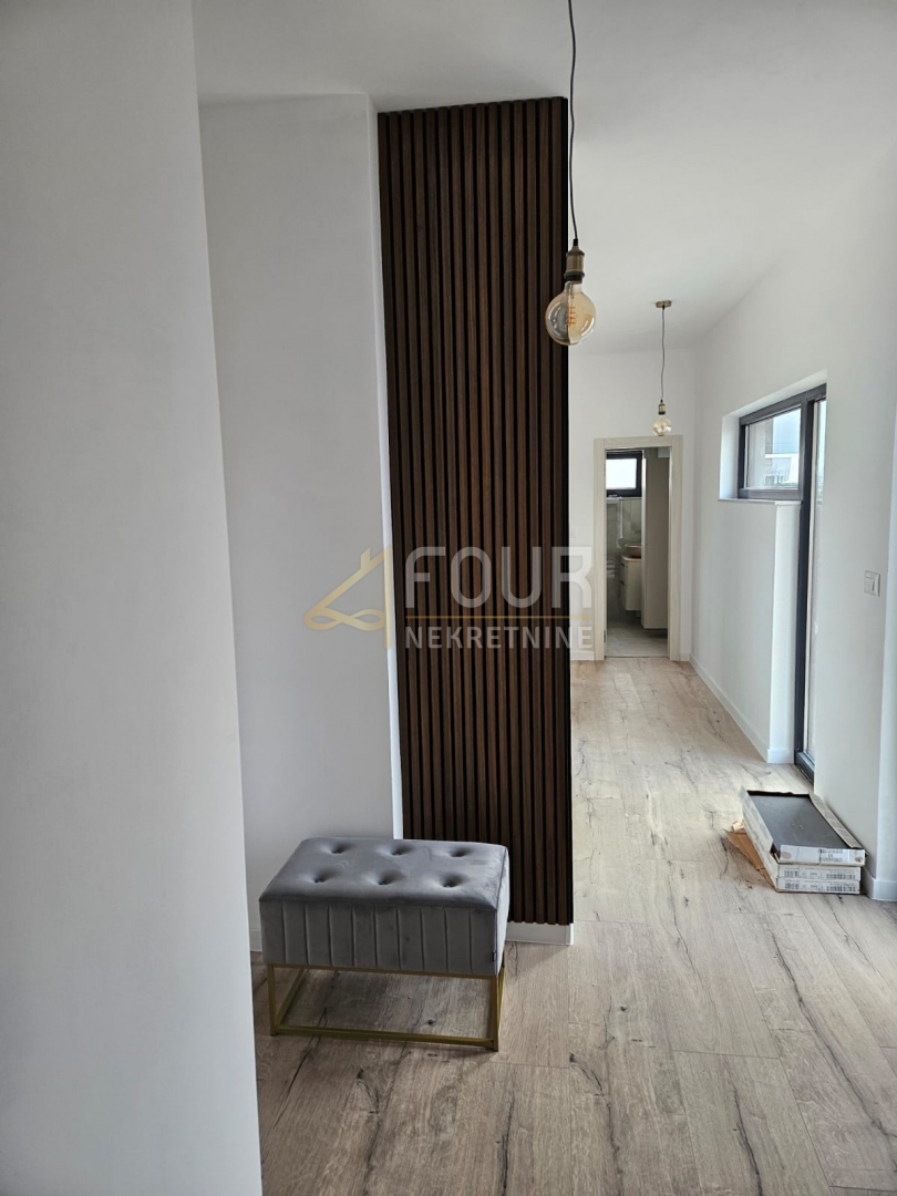 Svetvinčenat, 106m2